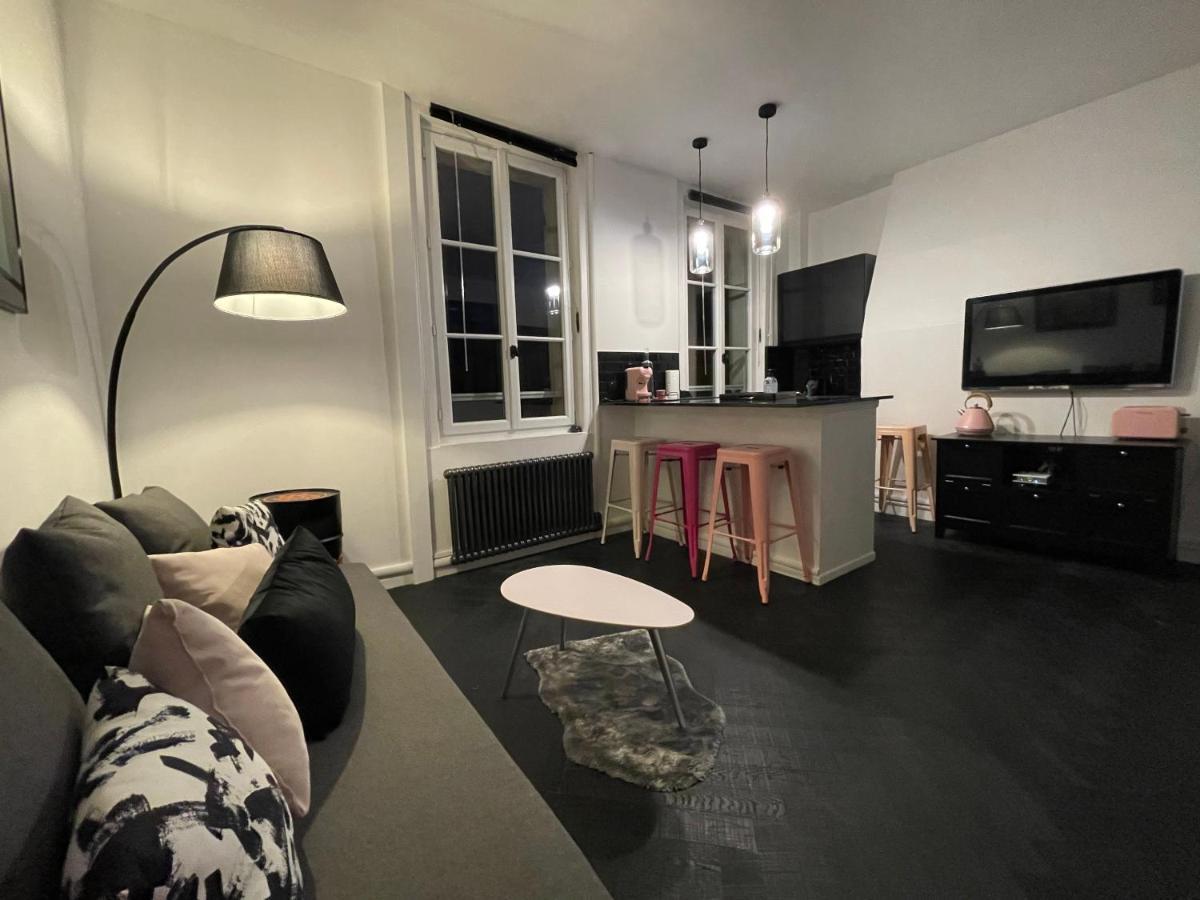 Appartement  l’ àpart   Plein Centre *